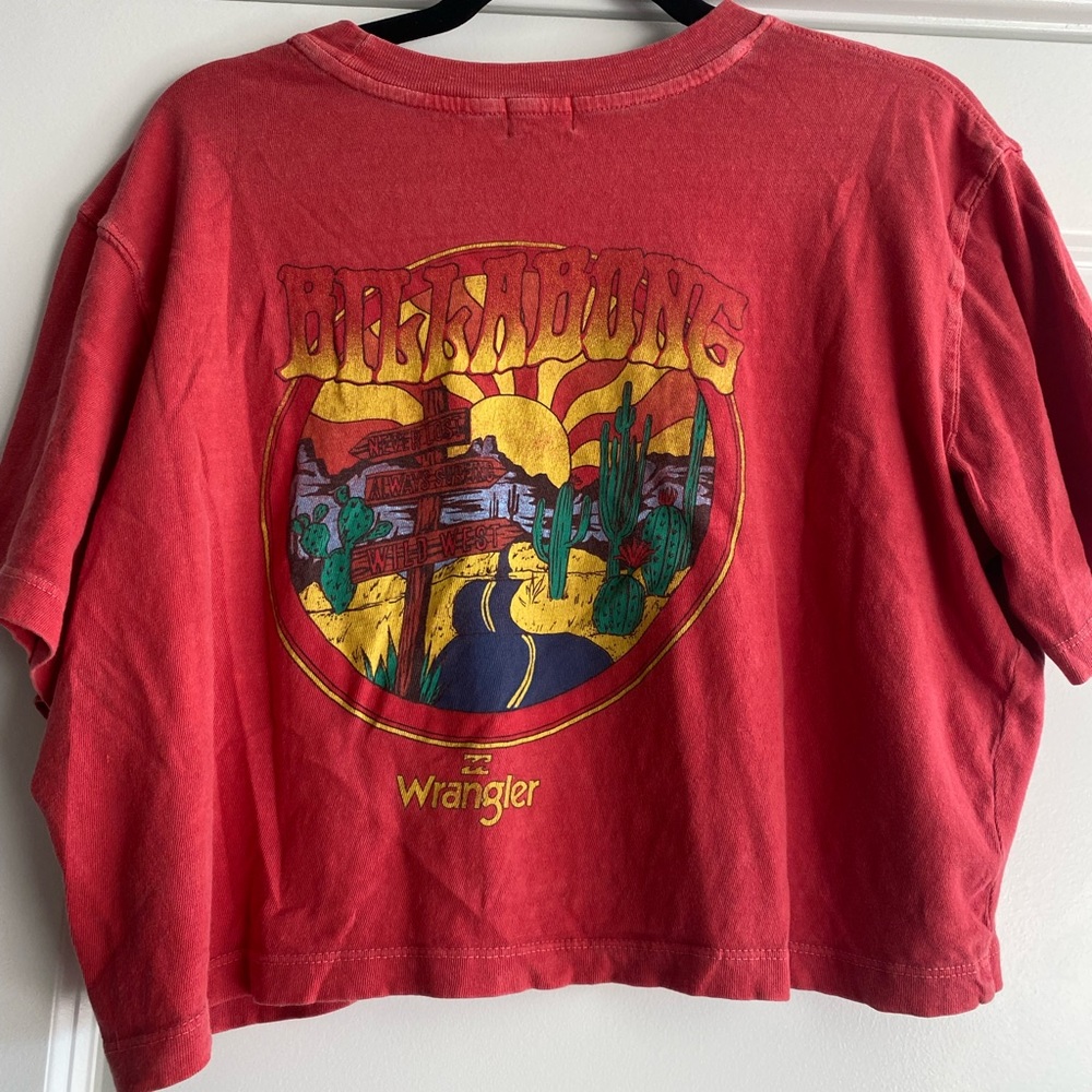 BILLABONG cropped tee